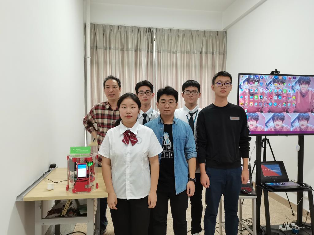 范熠明、黄珍妮、徐伟强、康怀泽、朱金涛团队